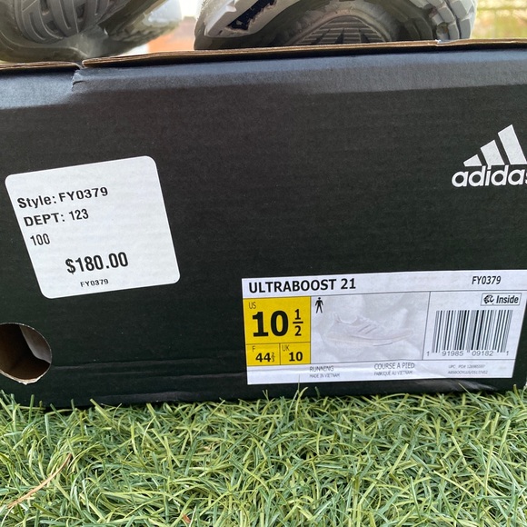**SOLD!!**Adidas Ultraboost 21 Triple White - Picture 8 of 9